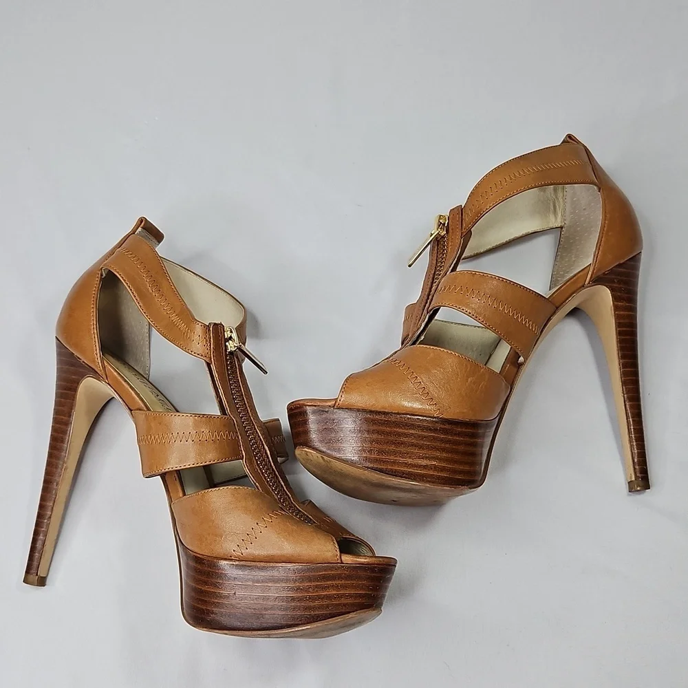 Michael Kors Berkley Plateform Brown Heeled Sandals Size 7.5 - Picture 6 of 8